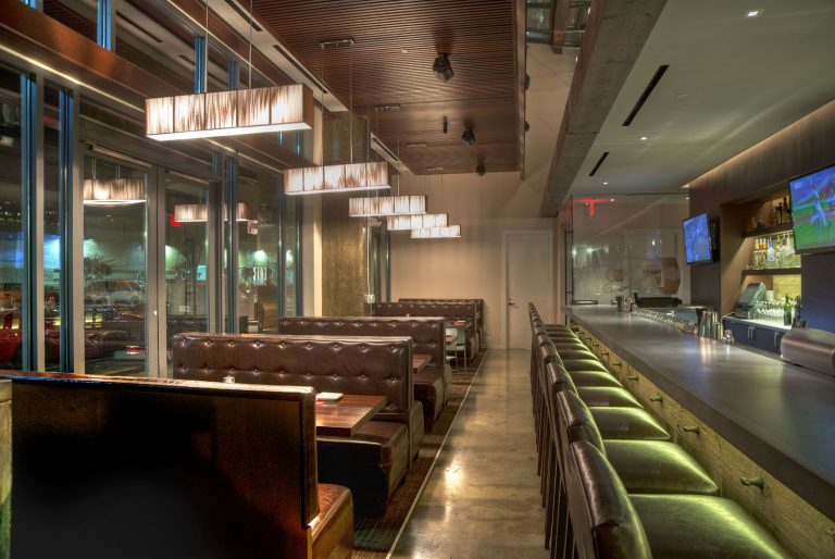 DINNINGROOM2